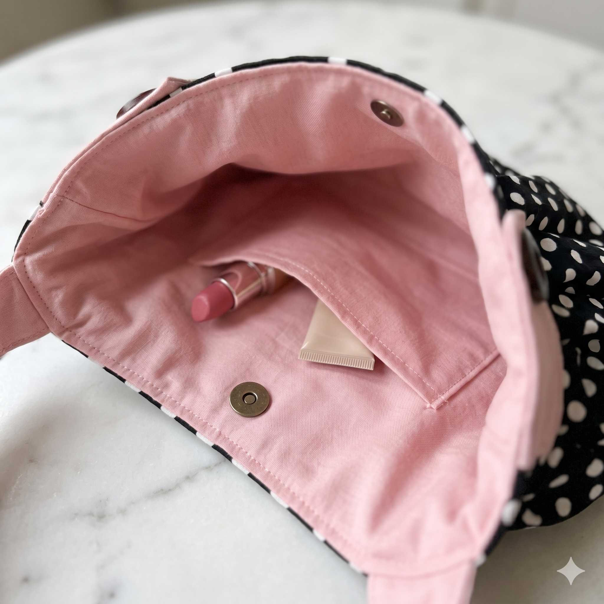 Harbour Bag Sewing Pattern | Pleated Shoulder Bag | Button Closure (Digital PDF)